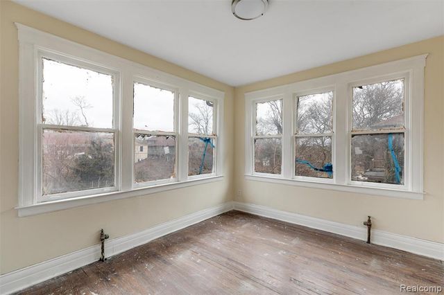 121 Colorado Street, Highland Park, MI 48203