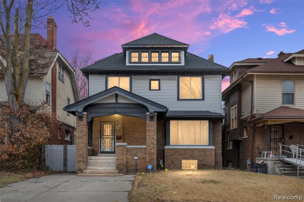 121 Colorado Street, Highland Park, MI 48203