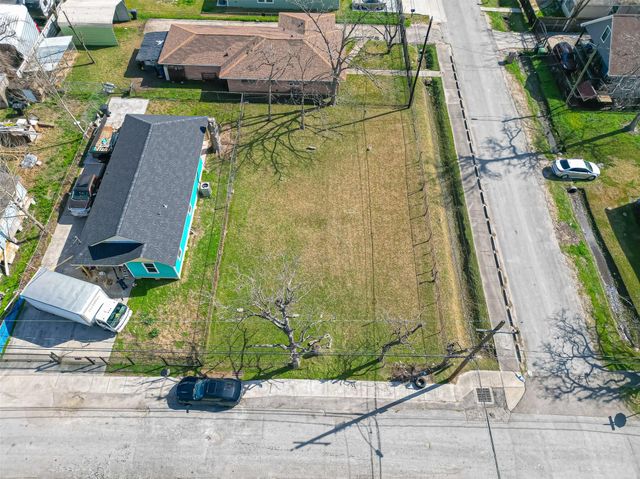 7902 Pointer Street, Houston, TX 77016