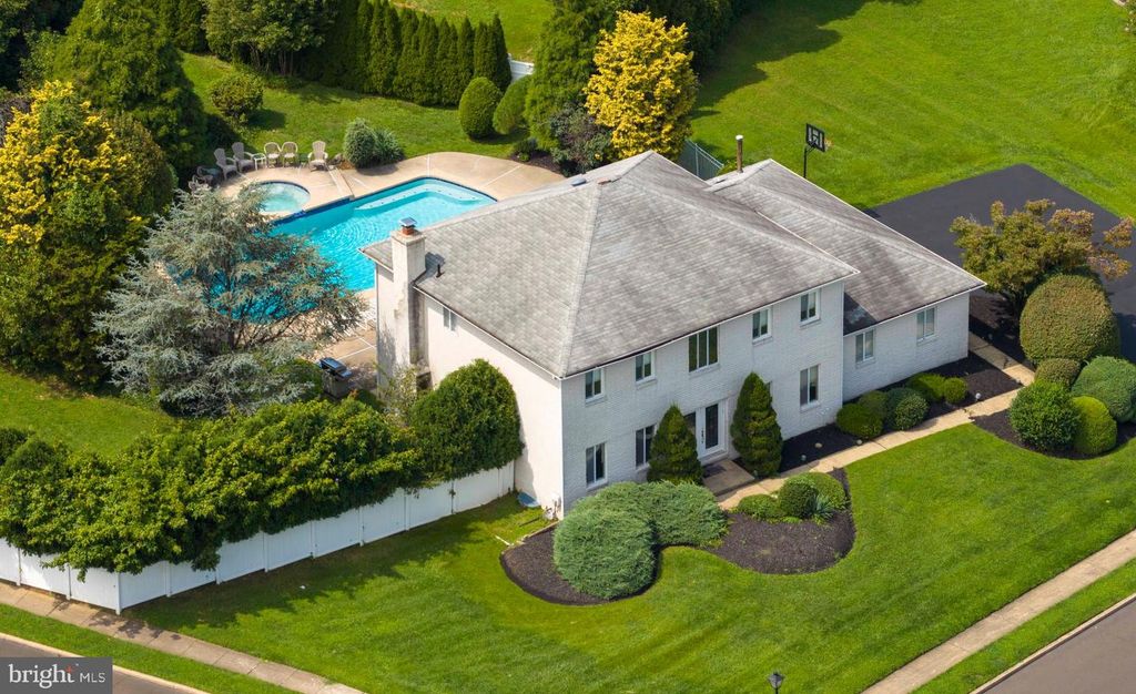 20 SUMMER PL, HUNTINGDON VALLEY, PA 19006 — exterior