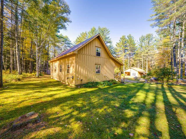 36 Adams Park Way, Long Lake, NY 12847