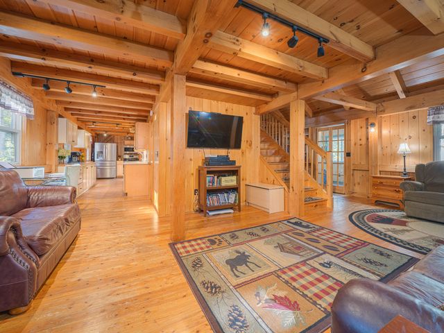 36 Adams Park Way, Long Lake, NY 12847