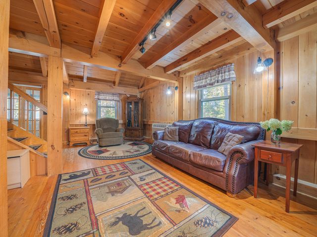 36 Adams Park Way, Long Lake, NY 12847