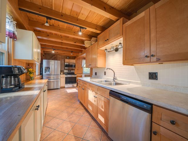 36 Adams Park Way, Long Lake, NY 12847