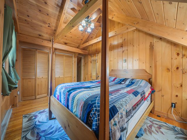 36 Adams Park Way, Long Lake, NY 12847