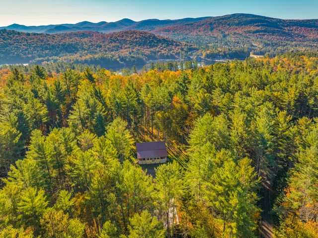 36 Adams Park Way, Long Lake, NY 12847