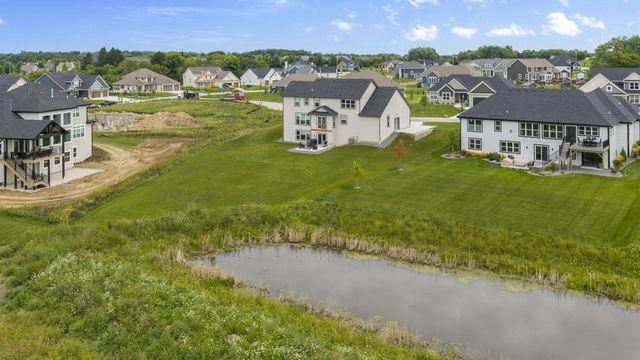 W133S8655 Wigeon TRAIL, Muskego, WI 53150