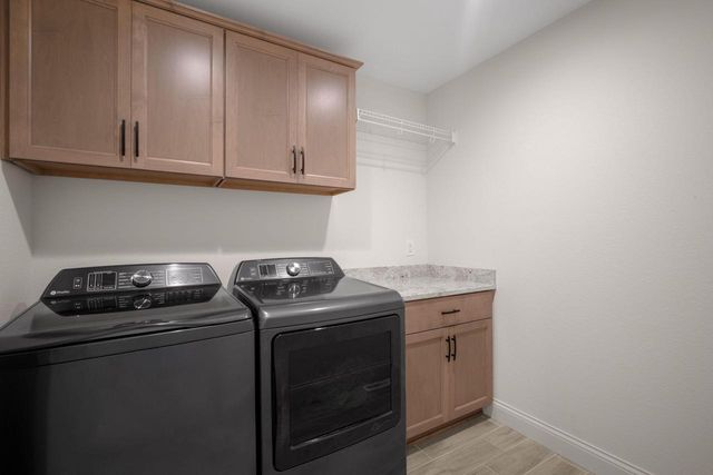 W133S8655 Wigeon TRAIL, Muskego, WI 53150
