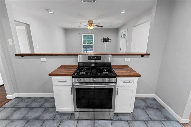 902 S Ewing Avenue, Dallas, TX 75203