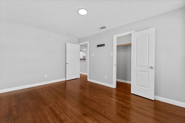 902 S Ewing Avenue, Dallas, TX 75203
