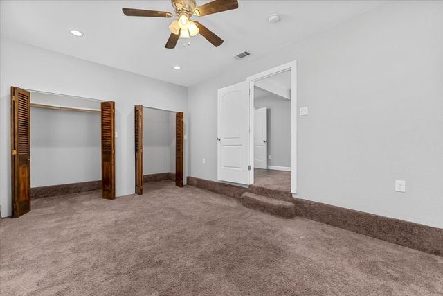 902 S Ewing Avenue, Dallas, TX 75203