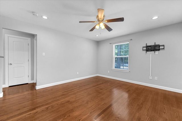 902 S Ewing Avenue, Dallas, TX 75203