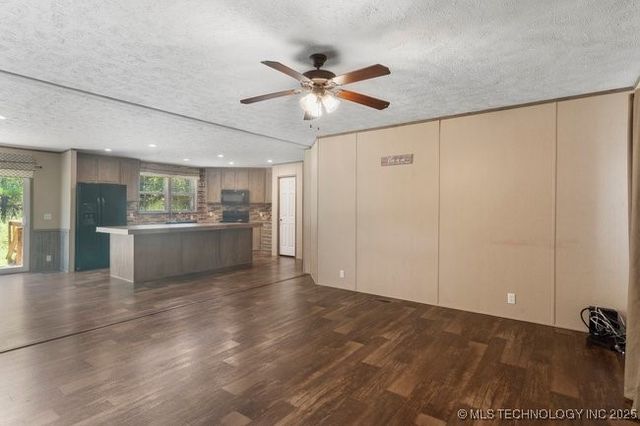 636 Choctaw Ridge, Sand Springs, OK 74063