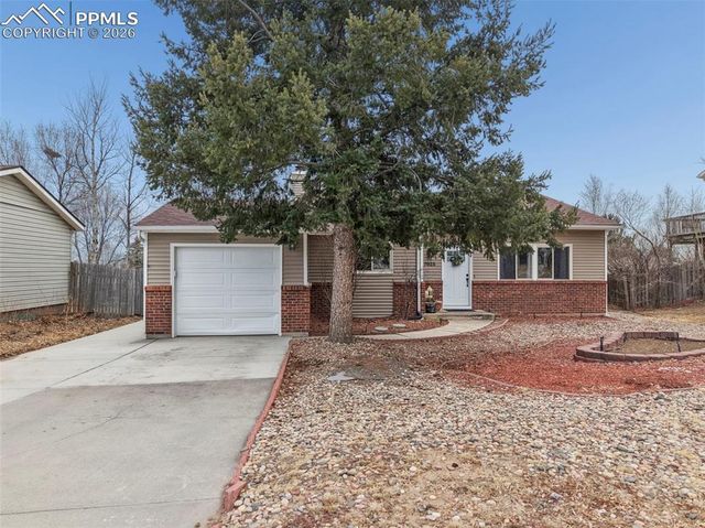 7025 Shoshone Way, Colorado Springs, CO 80915