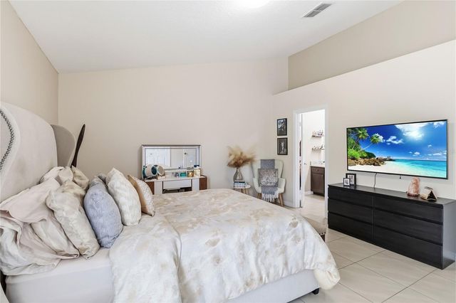 1120 N FAIRWAY DRIVE, Apopka, FL 32712