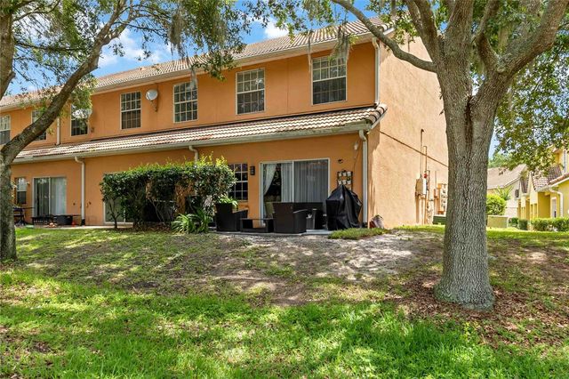 1120 N FAIRWAY DRIVE, Apopka, FL 32712