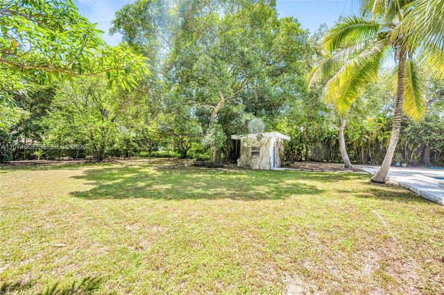 7480 SW 122nd Street, Pinecrest, FL 33156