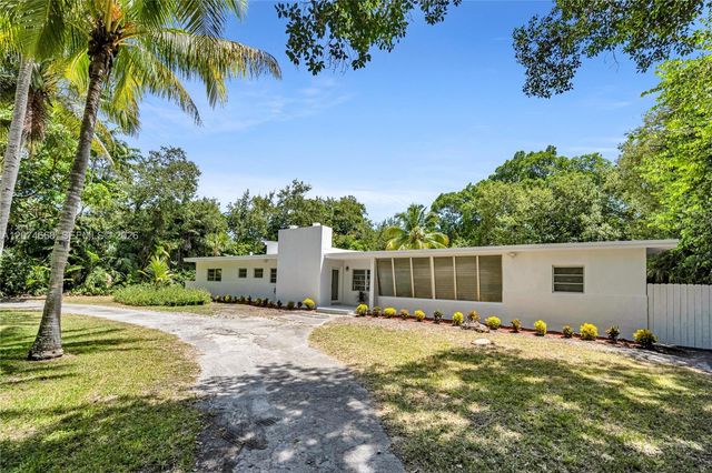 7480 SW 122nd Street, Pinecrest, FL 33156