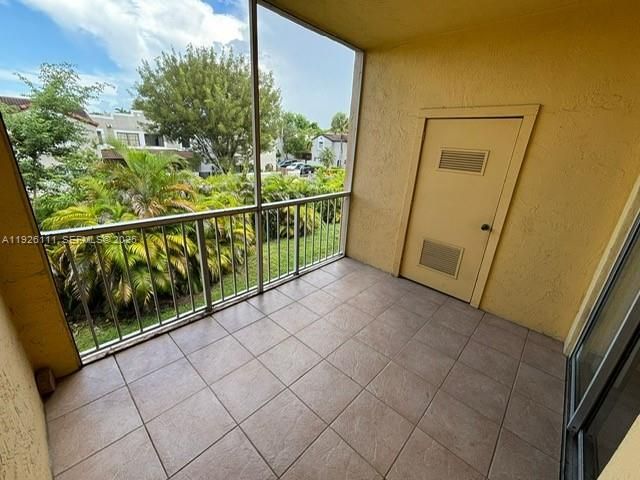 15325 SW 106th Ter 608, Miami, FL 33196