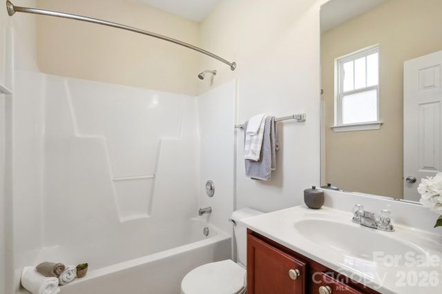 108 St Vincent Place, Mount Holly, NC 28120
