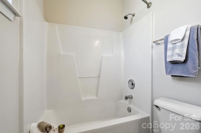 108 St Vincent Place, Mount Holly, NC 28120