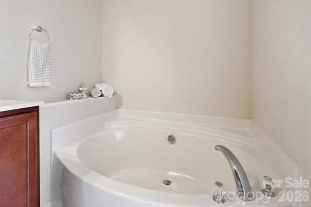 108 St Vincent Place, Mount Holly, NC 28120