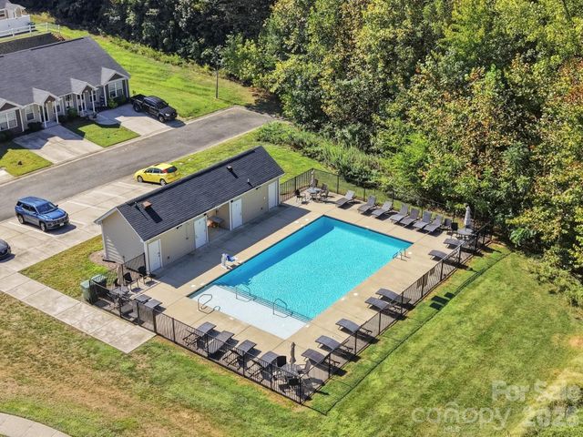 108 St Vincent Place, Mount Holly, NC 28120