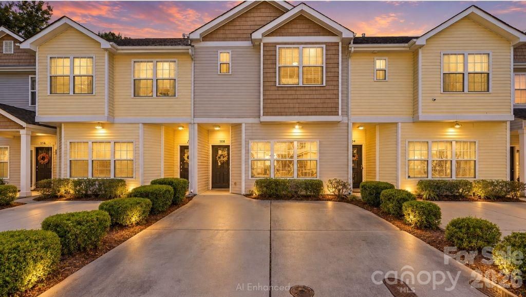108 St Vincent Place, Mount Holly, NC 28120