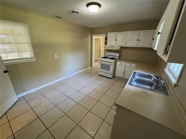 1708 N Curry Drive, Mobile, AL 36605