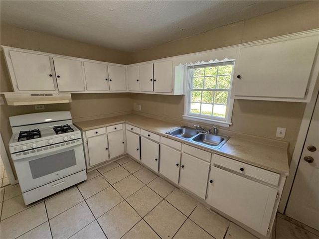 1708 N Curry Drive, Mobile, AL 36605