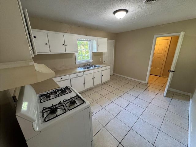 1708 N Curry Drive, Mobile, AL 36605
