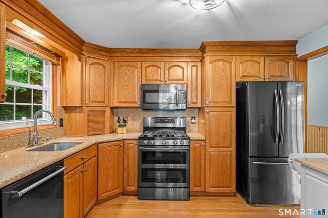 95 Bernard Road, Berlin, CT 06037