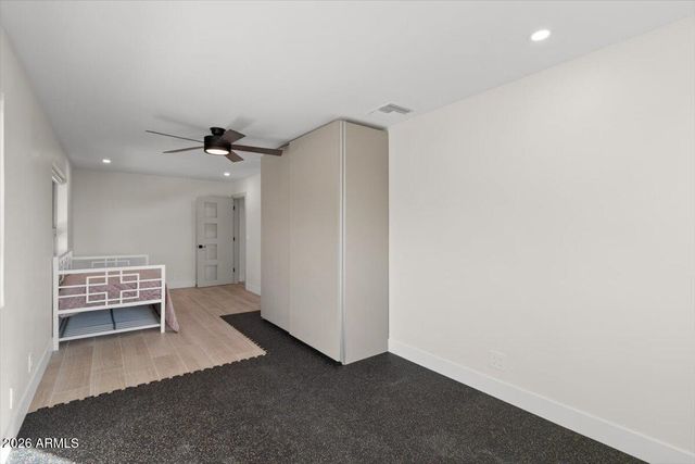 15615 N 8TH Place, Phoenix, AZ 85022