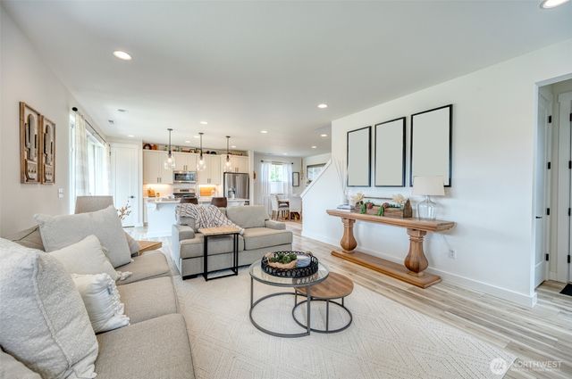 507 McCauley Avenue, Buckley, WA 98321