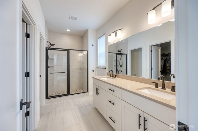 507 McCauley Avenue, Buckley, WA 98321
