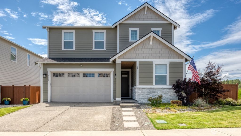 507 McCauley Avenue, Buckley, WA 98321