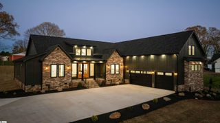 112 Marseille Drive, Simpsonville, SC 29680