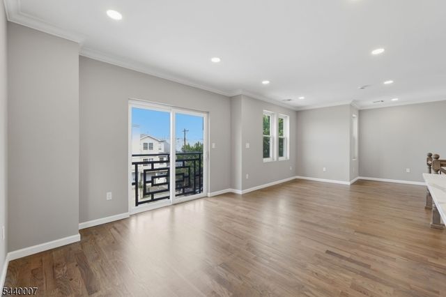 432 S 10Th St, Newark City, NJ 07103