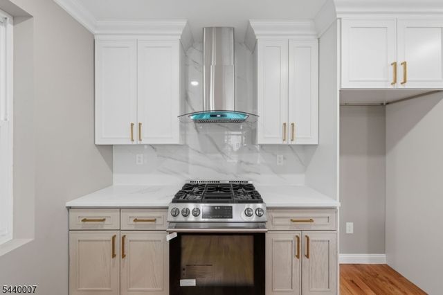 432 S 10Th St, Newark City, NJ 07103