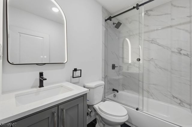 432 S 10Th St, Newark City, NJ 07103