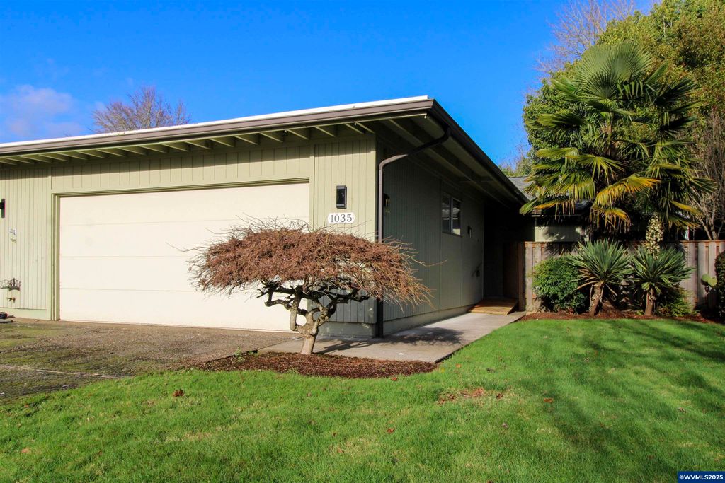 1035 Chestnut St NW, Salem, OR 97304