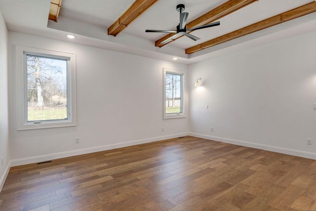 5447 E Wild Horse Drive, Springfield, MO 65802