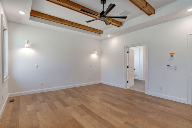 5447 E Wild Horse Drive, Springfield, MO 65802