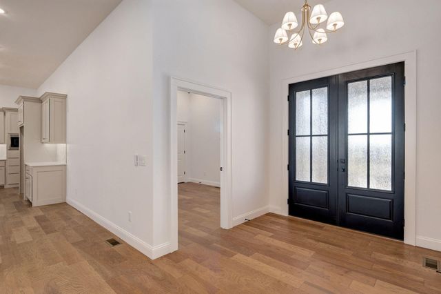 5447 E Wild Horse Drive, Springfield, MO 65802