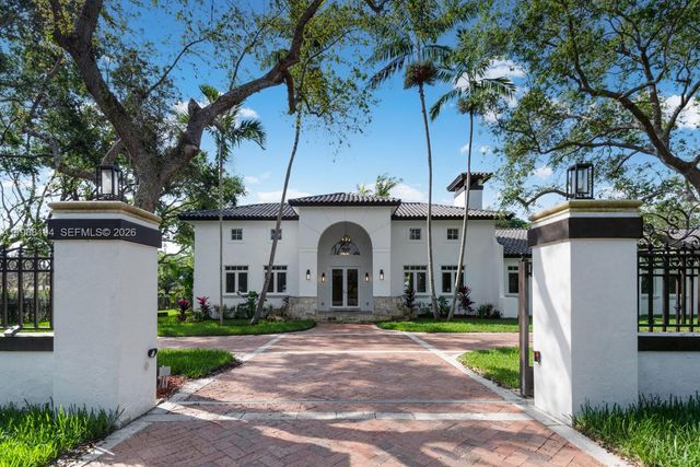 6200 SW 130th Ter, Pinecrest, FL 33156