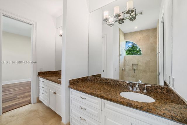 6200 SW 130th Ter, Pinecrest, FL 33156