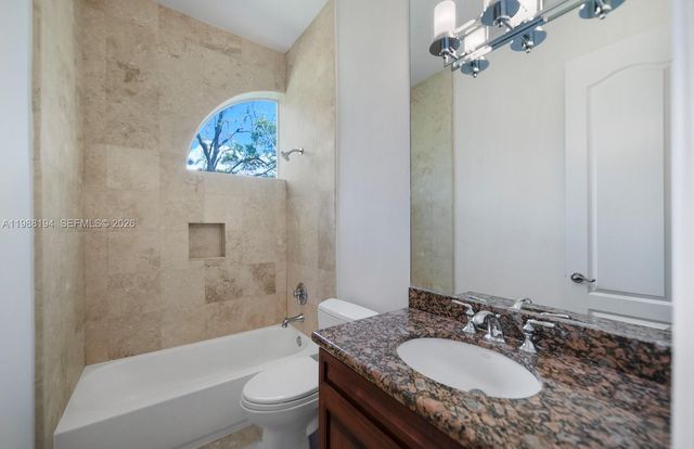 6200 SW 130th Ter, Pinecrest, FL 33156