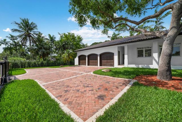 6200 SW 130th Ter, Pinecrest, FL 33156