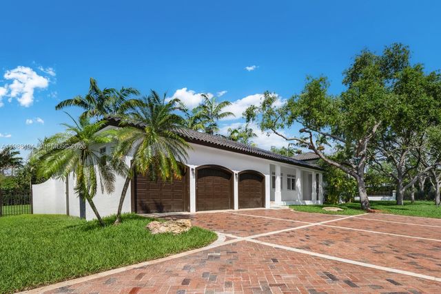 6200 SW 130th Ter, Pinecrest, FL 33156