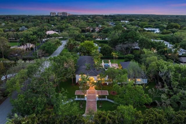 6200 SW 130th Ter, Pinecrest, FL 33156